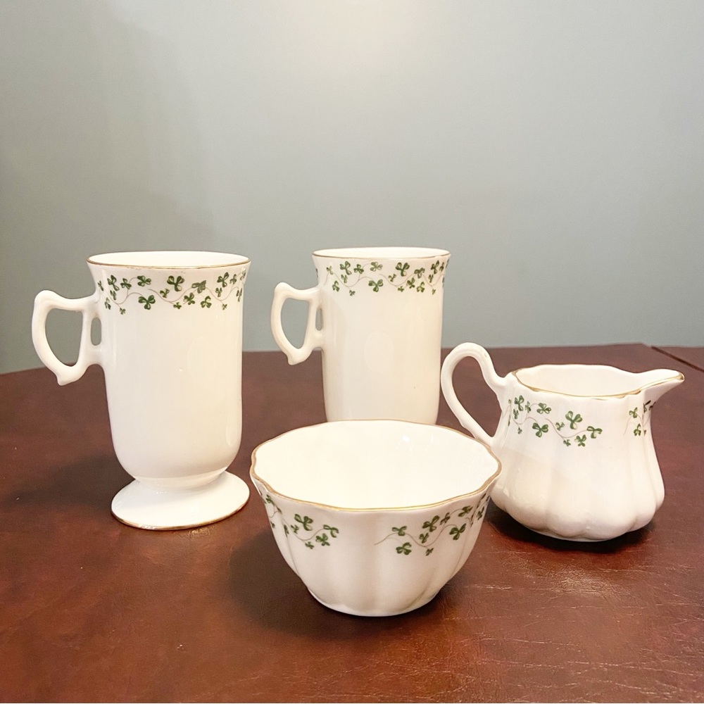 Vintage Royal Tara SHAMROCK Creamer, Open Sugar Set. 2 Mugs Ireland